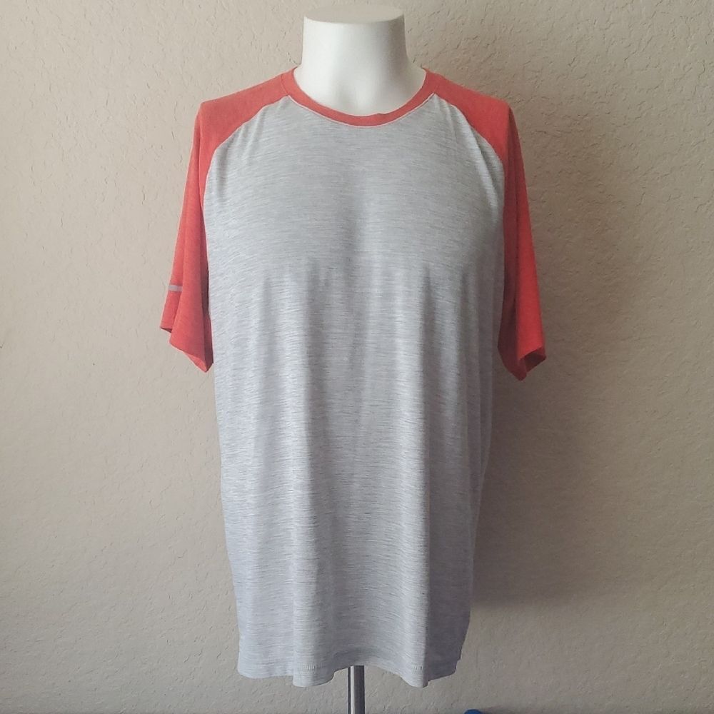 Old Navy Active Men's Go-Dry Crew Neck Shirt XL - Gray & Orange Performance Tee